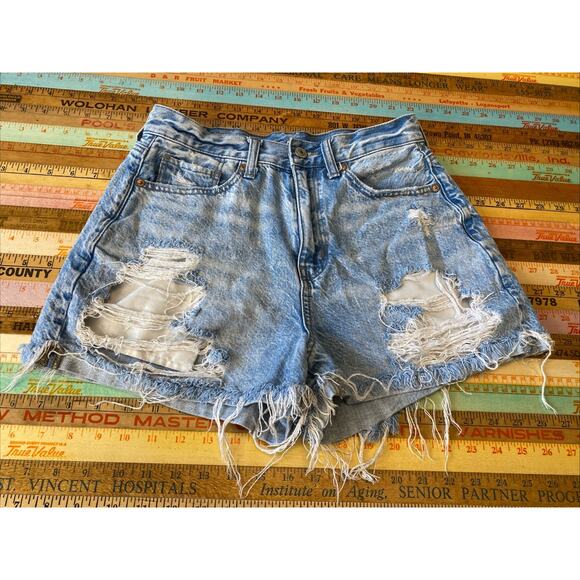 American Eagle Jean Shorts Womens Size 4 Distressed Blue Denim Mom Short - Picture 1 of 11